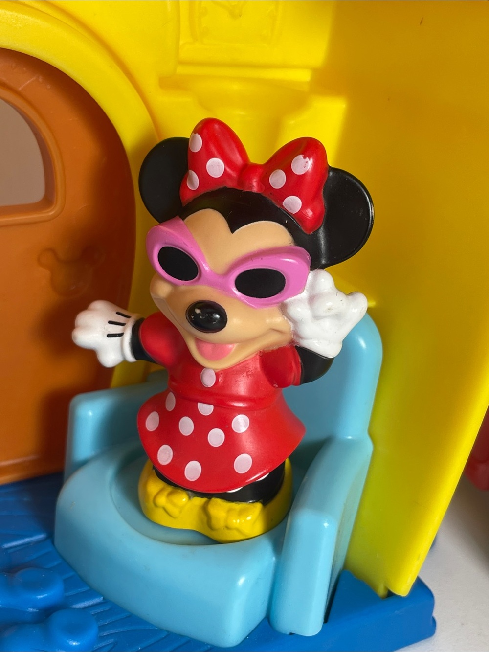 Fisher-Price Little People Minnie Mouse Playset with House and Car - Picture 6 of 16
